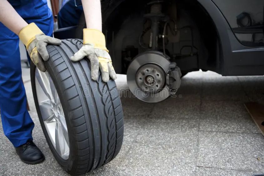 flat tyre change service