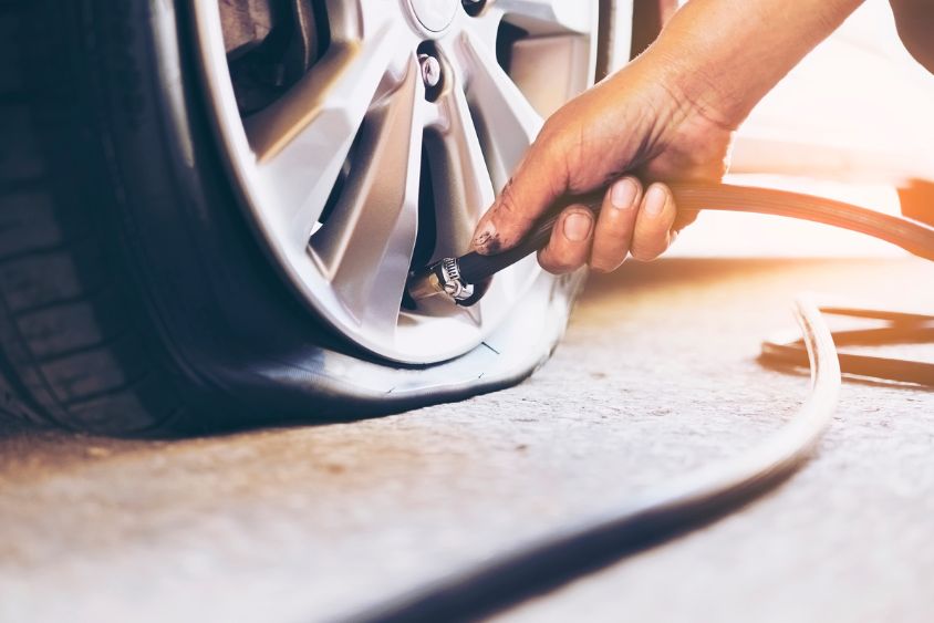 Flat Tyre Change Services in Lucknow