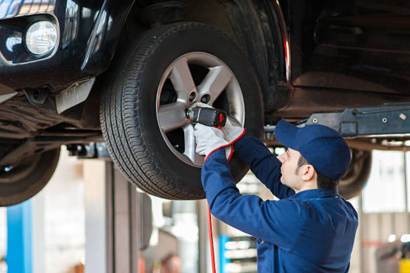 flat tyre change services in Faridabad